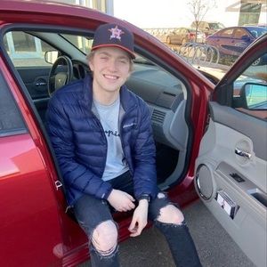 Meet your Posher, Kyle